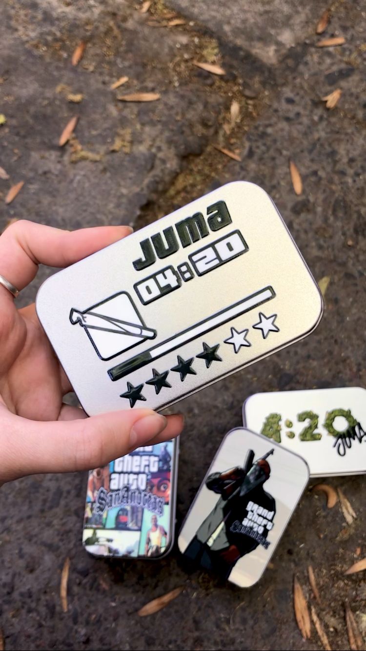 Latita cigarrera modelo 4